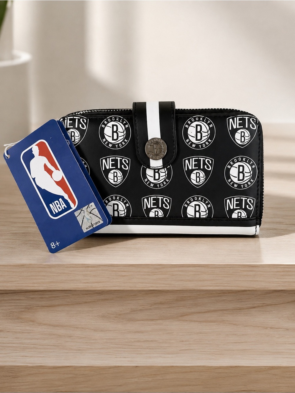 Loungefly NBA Brooklyn Nets Logo Zip Around Wallet NWTS New York Nets